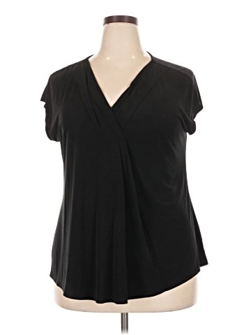 Lane Bryant Short Sleeve T-Shirt (view 1)