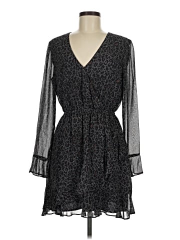 Cupcakes & Cashmere Casual Dress (view 1)