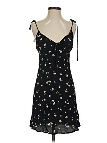 Sophie Rue Casual Dress (view 1)