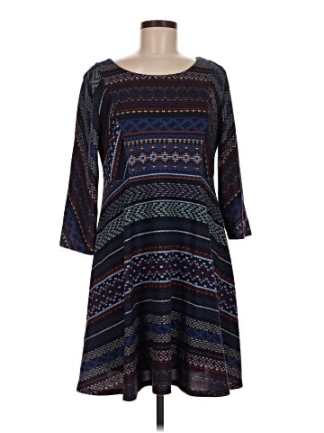 Signature by Robbie Bee Casual Dress (view 1)