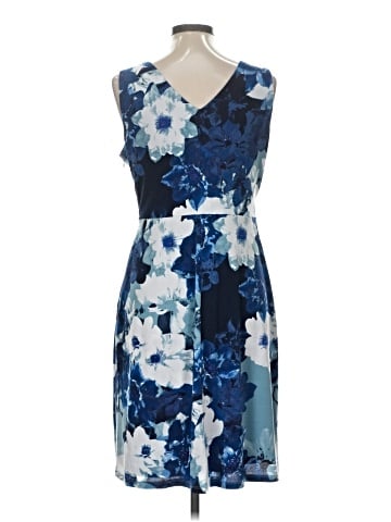 White House Black Market Cocktail Dress (view 2)