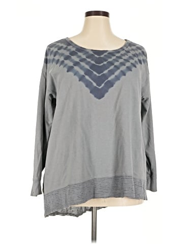 Maurices 3/4 Sleeve T-Shirt (view 1)