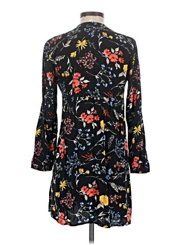 Old Navy Casual Dress (view 2)