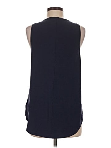 Gap Fit Sleeveless T-Shirt (view 2)