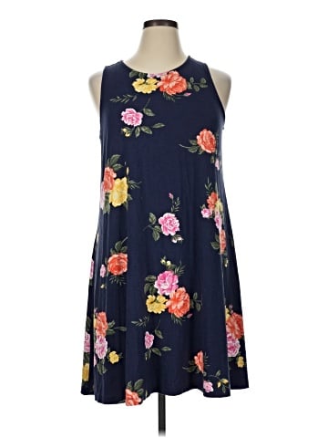Old Navy Casual Dress (view 1)