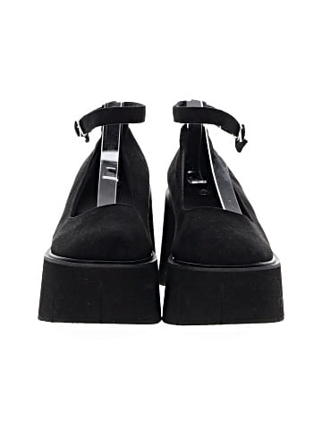 Unbranded Wedges (view 2)