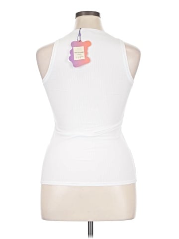Yitty Tank Top (view 2)
