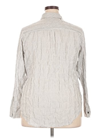 Universal Thread Long Sleeve Button-Down Shirt (view 2)