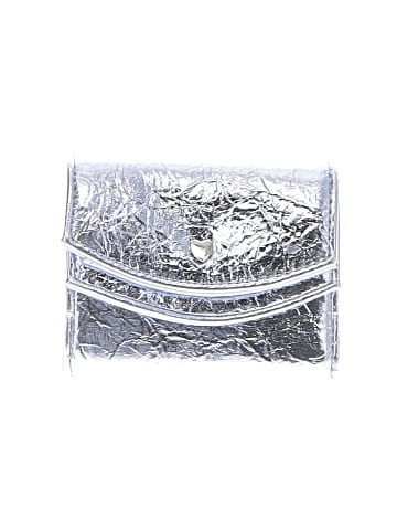 Unbranded Wallet (view 1)