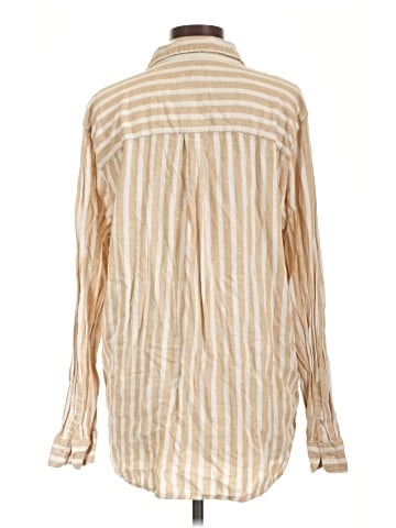 Universal Thread Long Sleeve Button-Down Shirt (view 2)