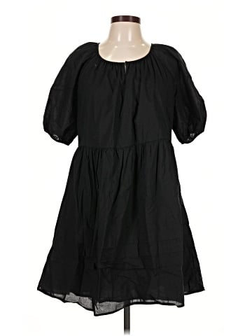 Old Navy Casual Dress (view 1)