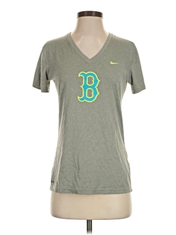 Nike Active T-Shirt (view 1)