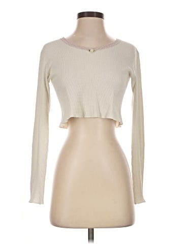 Brandy Melville Long Sleeve T-Shirt (view 1)