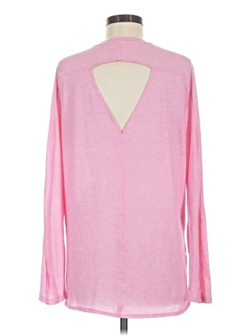 Under Armour Long Sleeve T-Shirt (view 2)