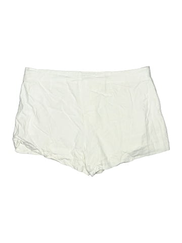 Gap Shorts (view 2)