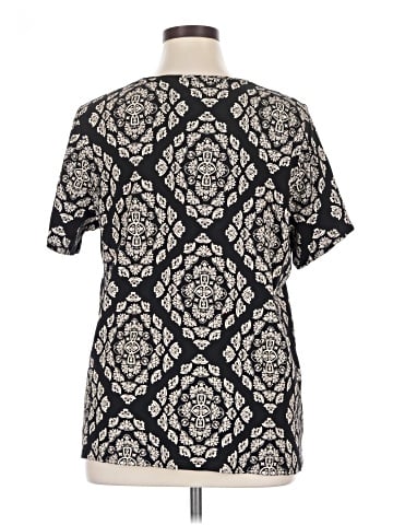 Croft & Barrow Short Sleeve T-Shirt (view 2)