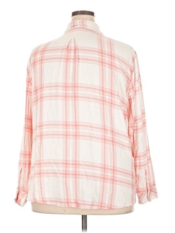 Maurices 3/4 Sleeve Button-Down Shirt (view 2)