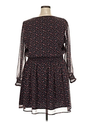 Ann Taylor LOFT Casual Dress (view 2)