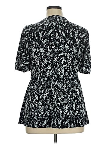 Lane Bryant Short Sleeve Blouse (view 2)