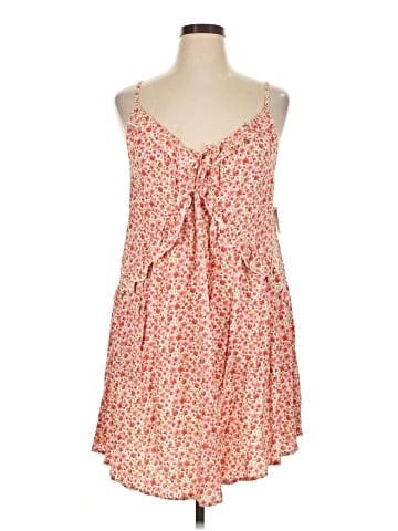 Old Navy Casual Dress (view 1)