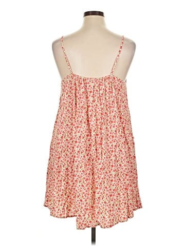Old Navy Casual Dress (view 2)