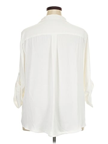 Torrid 3/4 Sleeve Blouse (view 2)