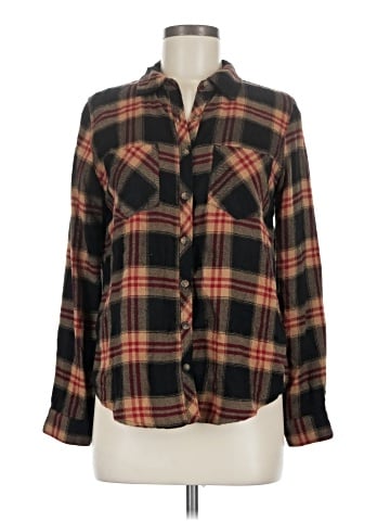 Maurices Long Sleeve Button-Down Shirt (view 1)