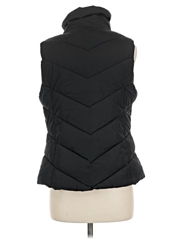 Gap Outlet Vest (view 2)