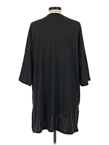 Unbranded 3/4 Sleeve T-Shirt (view 2)