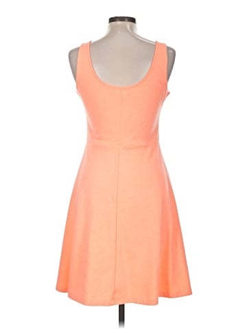 Old Navy Casual Dress (view 2)