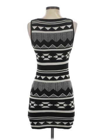 Papaya Casual Dress (view 2)