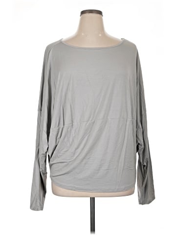 Halara 3/4 Sleeve T-Shirt (view 1)