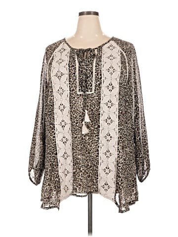 Democracy 3/4 Sleeve Blouse (view 1)