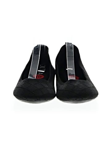Mia Flats (view 2)