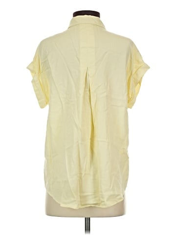 Velvet Heart Short Sleeve Button-Down Shirt (view 2)
