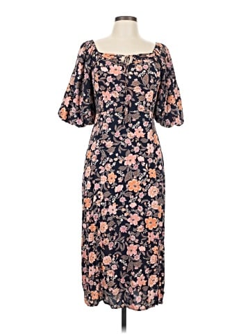 Old Navy Casual Dress (view 1)