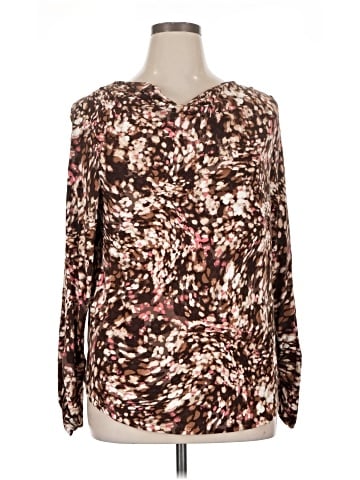 Chico's Long Sleeve T-Shirt (view 1)