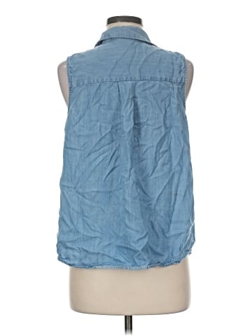 Who What Wear Sleeveless Button-Down Shirt (view 2)