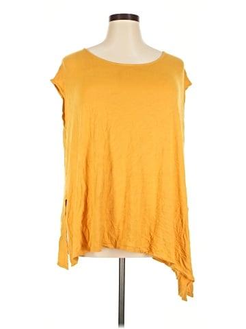 Miracle Berry Short Sleeve Top (view 1)