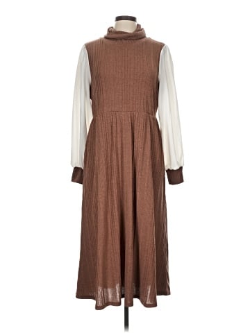 BLOOMCHIC Casual Dress (view 1)