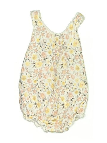 Dylan & Abby Short Sleeve Onesie (view 1)
