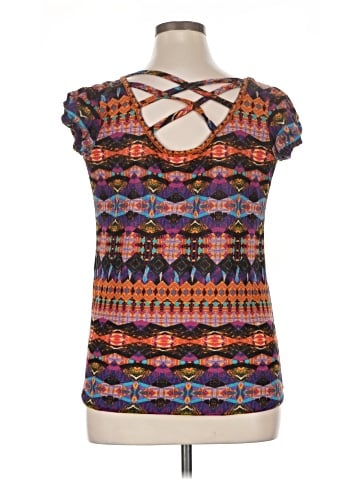 Belle Du Jour Short Sleeve Top (view 2)