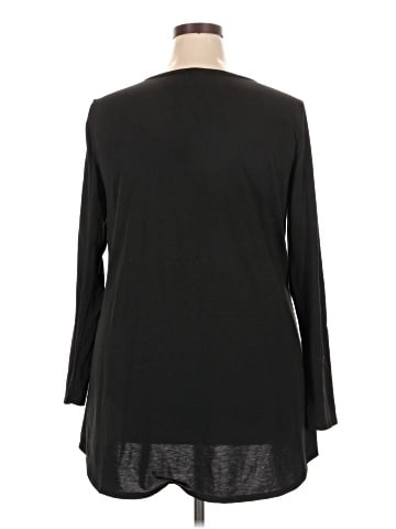 Lularoe 3/4 Sleeve T-Shirt (view 2)