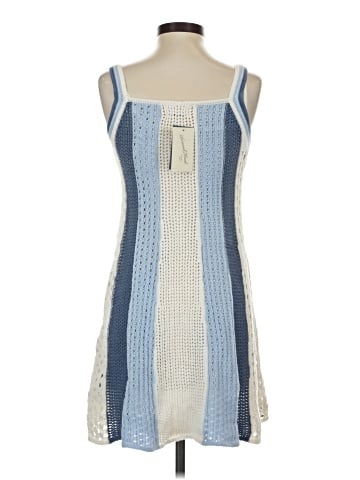 Universal Thread Casual Dress (view 2)