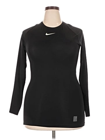 Nike 3/4 Sleeve T-Shirt (view 1)