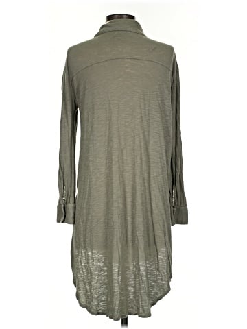 t.la 3/4 Sleeve Button-Down Shirt (view 2)
