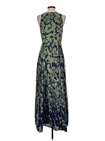 Banana Republic Cocktail Dress (view 2)