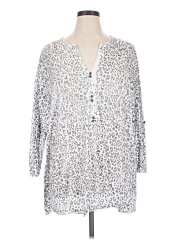 Jane and Delancey Long Sleeve Henley (view 1)