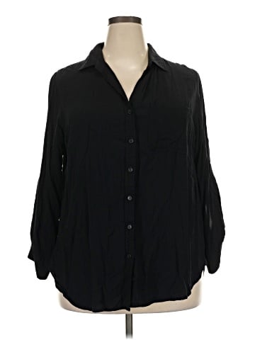Velvet Heart 3/4 Sleeve Button-Down Shirt (view 1)