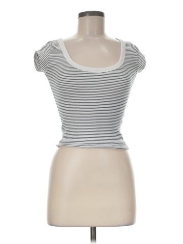 Zara Sleeveless T-Shirt (view 1)